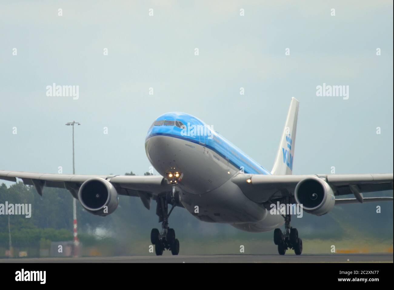 Abflug KLM Airbus A330 Stockfoto