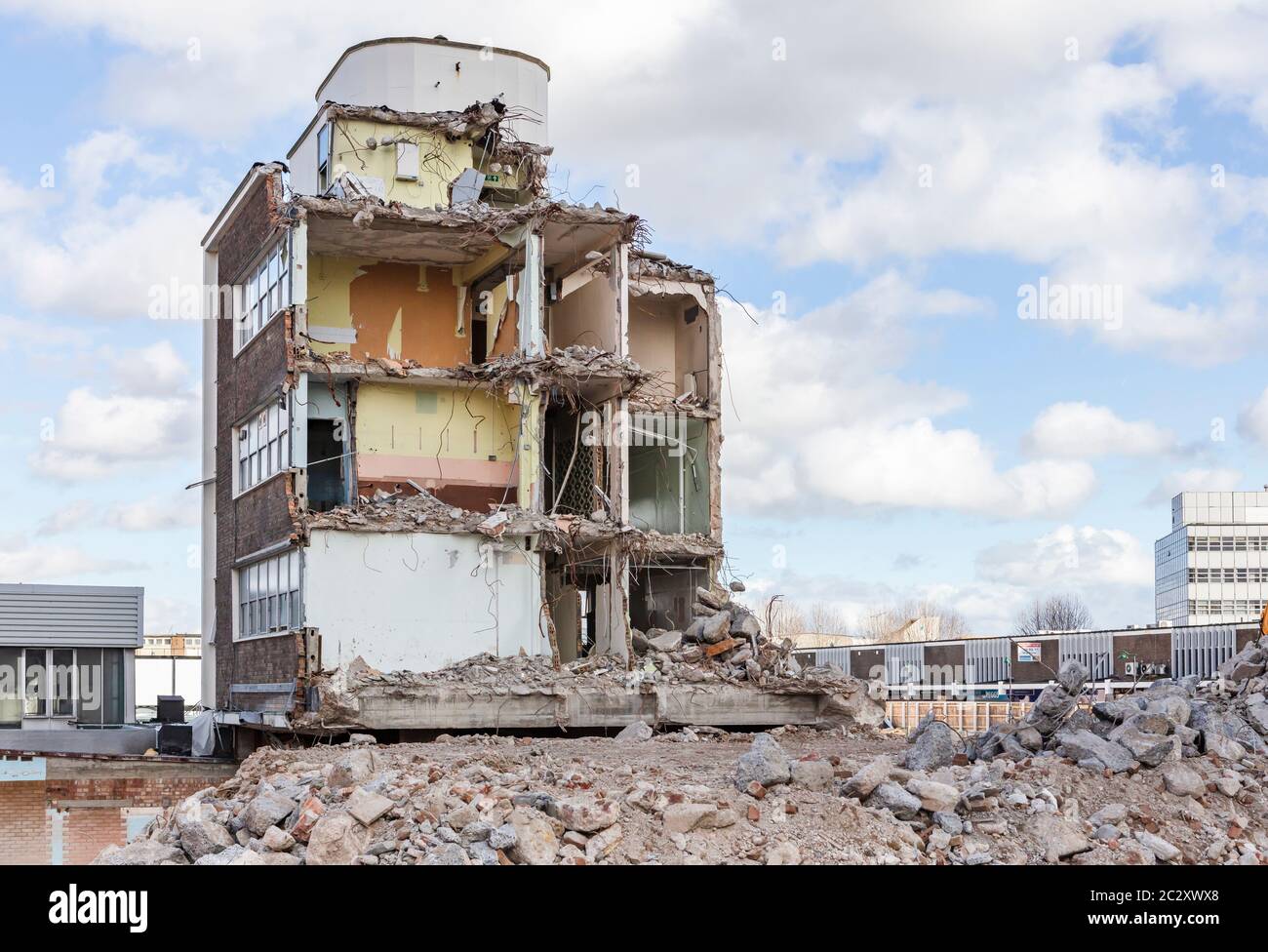 Das alte Postgebäude in basildon, essex, großbritannien, wird abgerissen und saniert Stockfoto