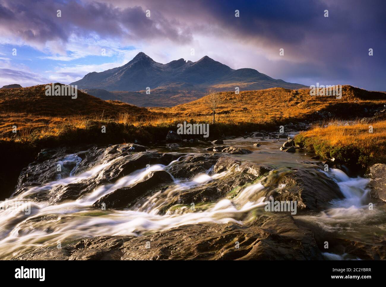 Cuillin Hills von Sligachan, Isle Of Skye Highland, Schottland, UK Stockfoto