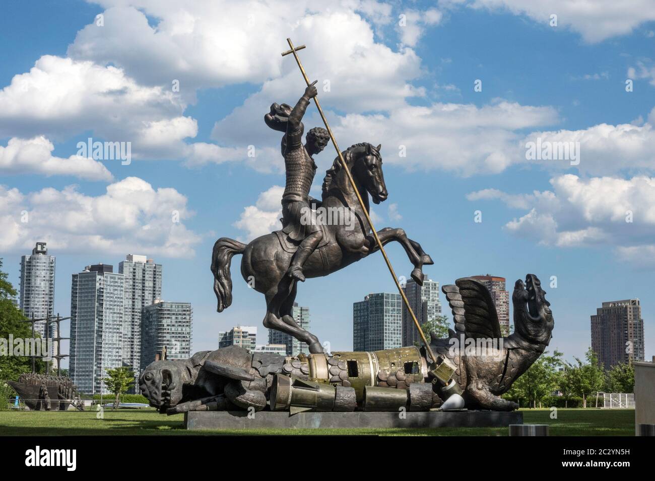 St. George Slaying Dragon Statue, Vereinte Nationen, New York City, USA Stockfoto