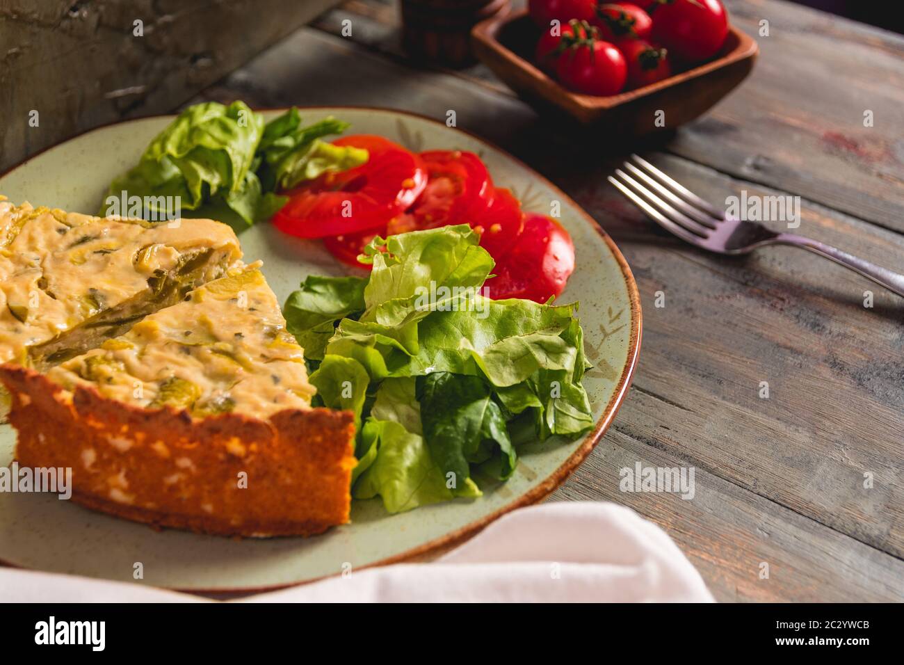 Zucchini torte -Fotos und -Bildmaterial in hoher Auflösung – Alamy