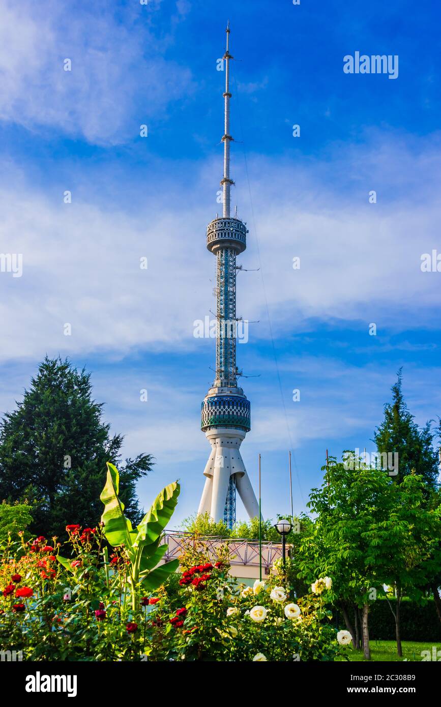 Fernsehturm in Taschkent, Usbekistan, zweithöchste Struktur in Zentralasien Stockfoto