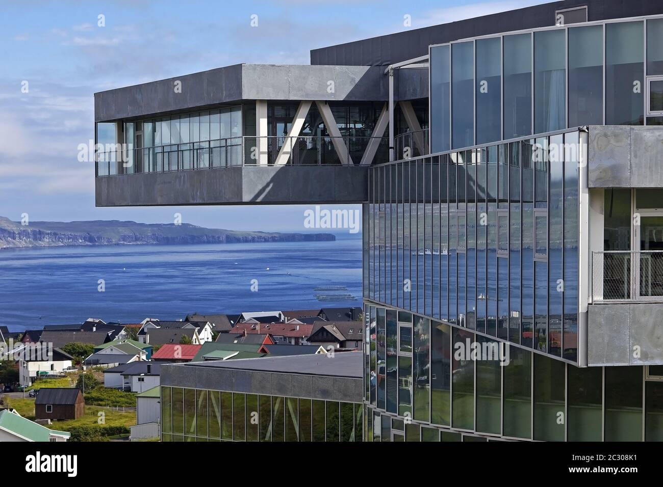 Moderne Architektur des Glasir Tórshavn College, Thórshavn, Färöer, Dänemark, Europa Stockfoto