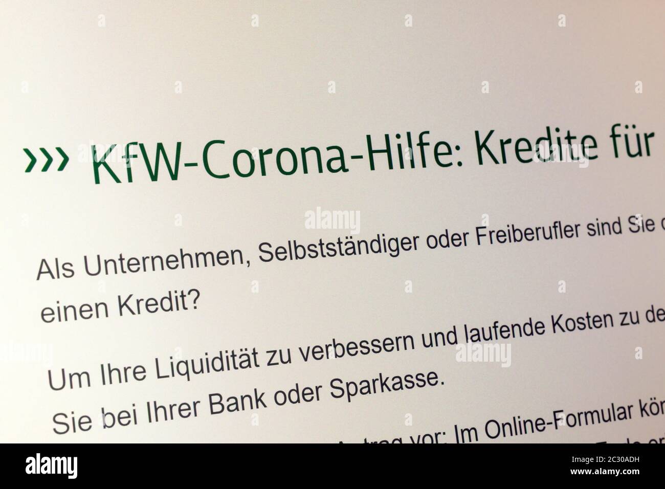 Online-KfW-Corona-Hilfe, Kredite für Unternehmen, Selbständige und Freiberufler, Deutschland Stockfoto