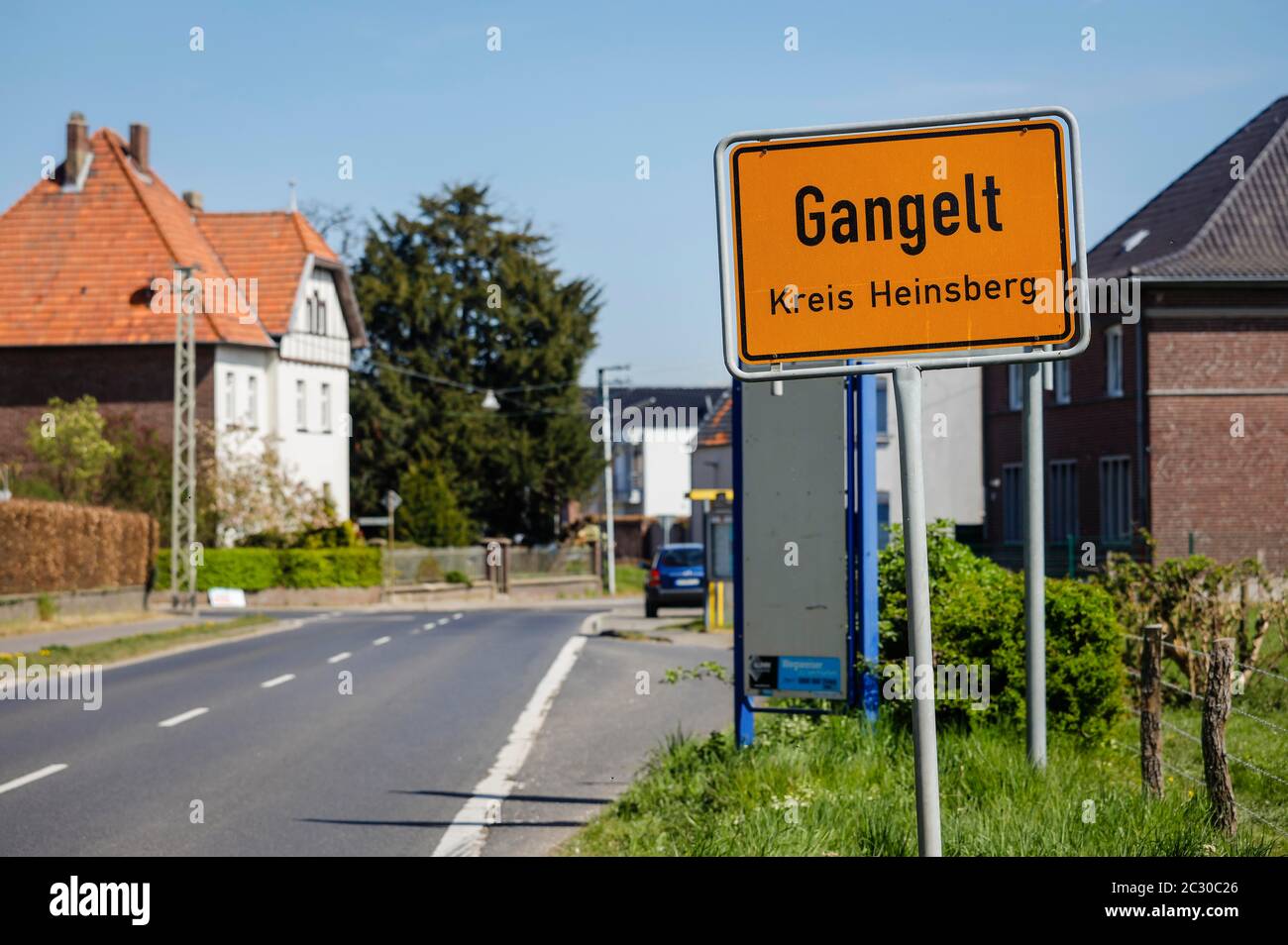 Ortsschild Gangelt im Landkreis Heinsberg, Gangelt ist das erste deutsche Epizentrum der Coronaepidemie, Heinsberg, Nordrhein-Westfalen, Deutschland Stockfoto