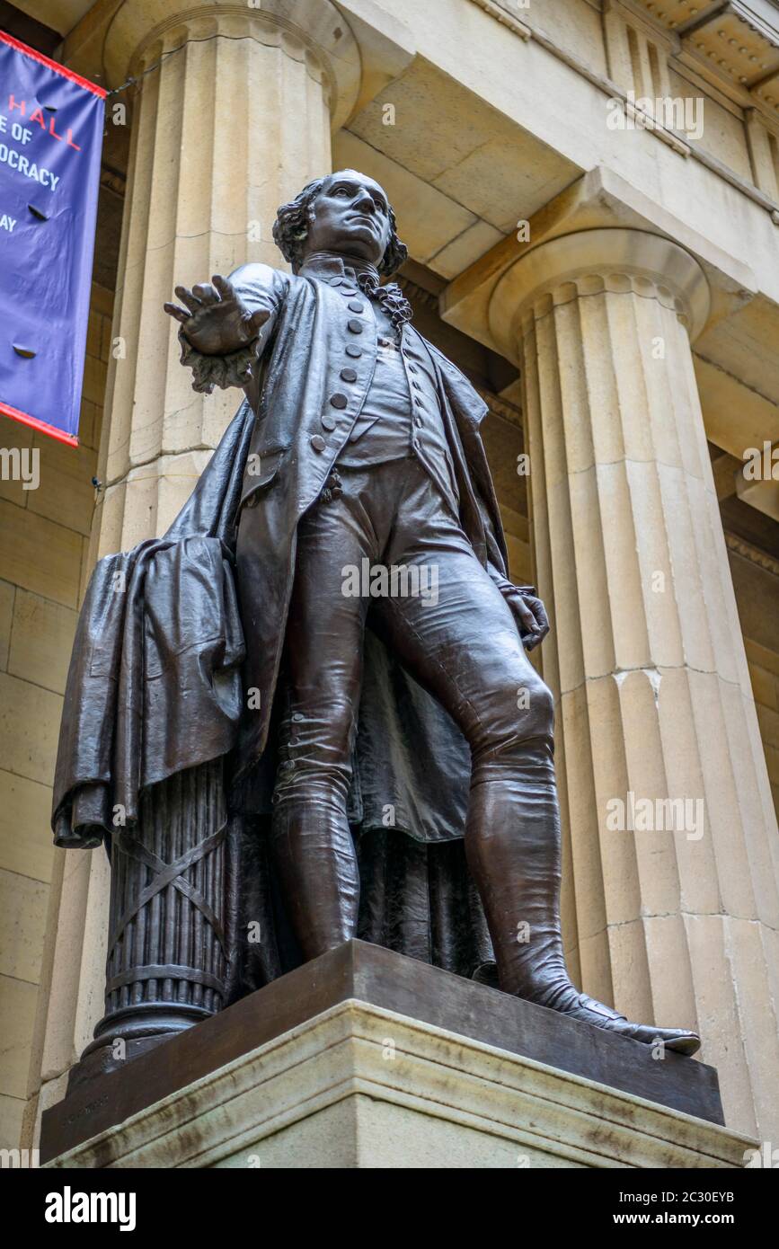 George Washington Memorial vor der Federal Hall in Wall Street, Financial District, Manhattan, New York City, New York State, USA Stockfoto
