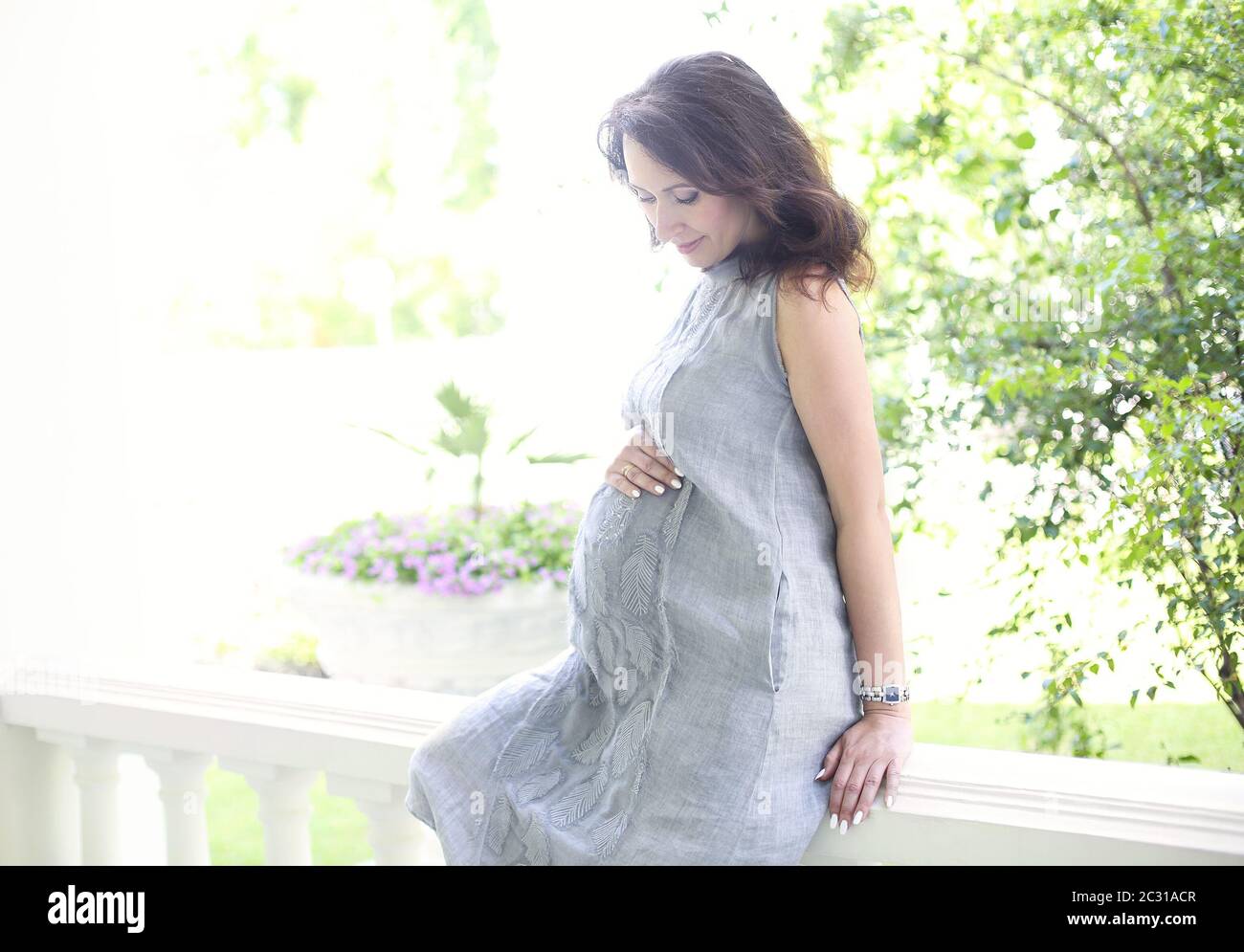 Porträt der schönen schwangeren Stockfoto