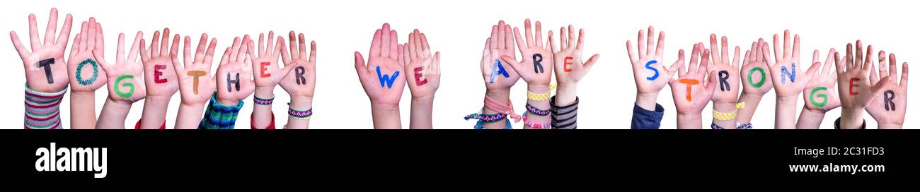 Kinder Hände Buntes Wort Zusammen Bauen Wir Sind Stärker. Weißer Isolierter Hintergrund Stockfoto
