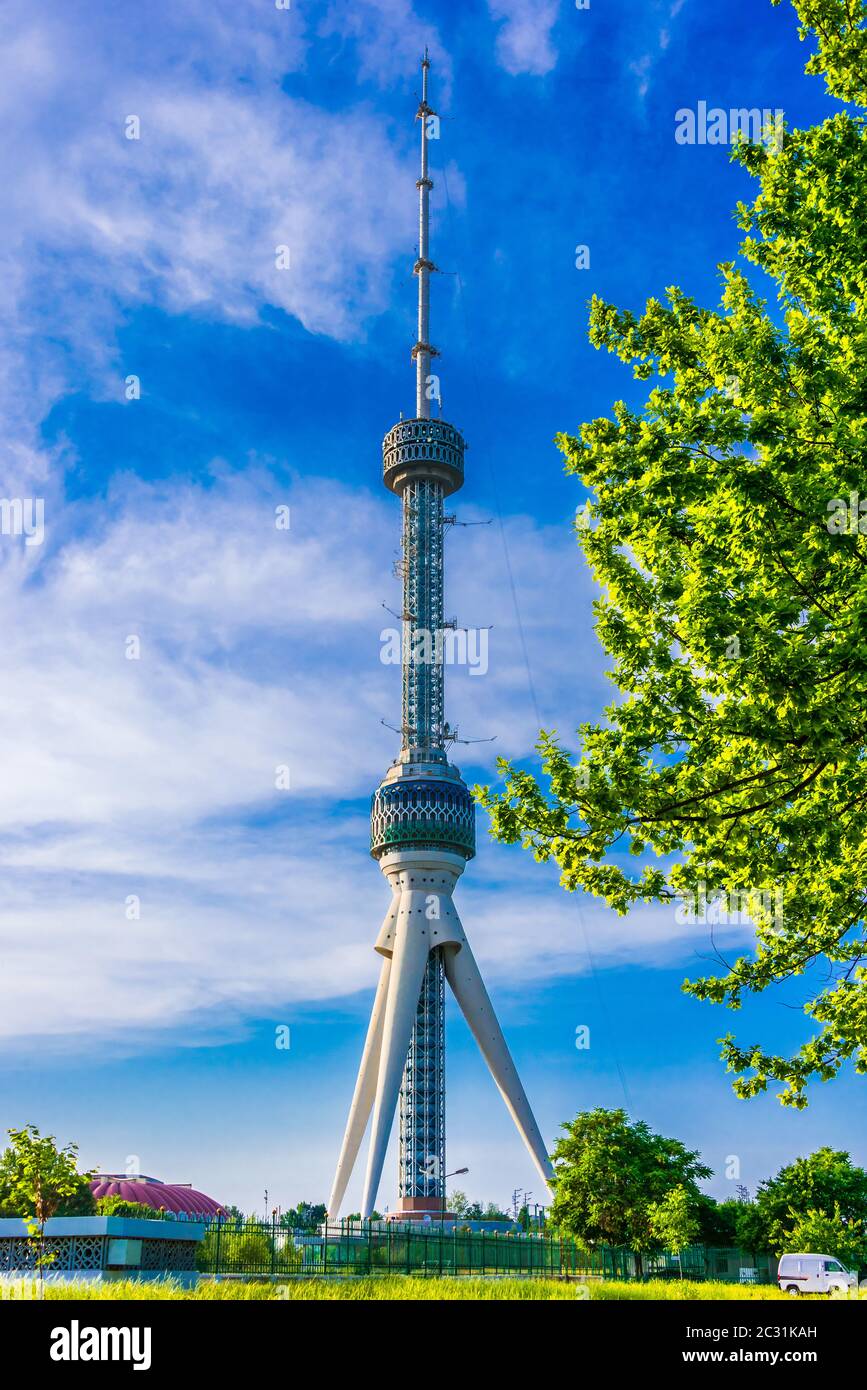 Fernsehturm in Taschkent, Usbekistan, zweithöchste Struktur in Zentralasien Stockfoto