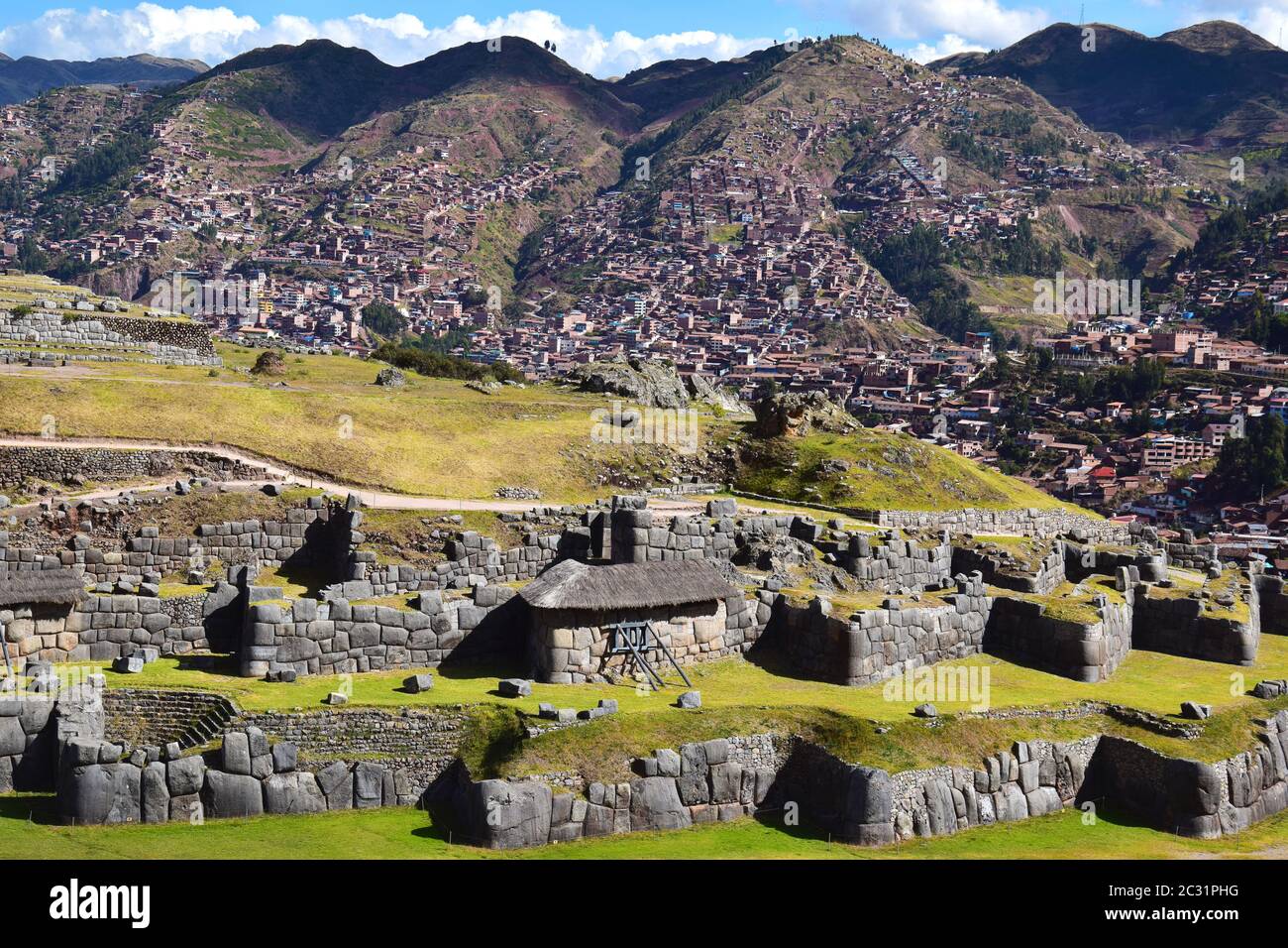 Blick auf die alte Zitadelle Sacsayhuaman in Cusco, Peru Stockfoto