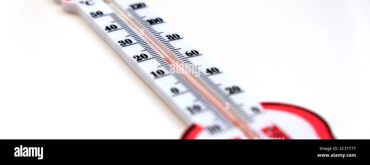 Quecksilberraumthermometer, Haushaltsthermometer, Temperaturanstieg, Nahaufnahme, Stockfoto