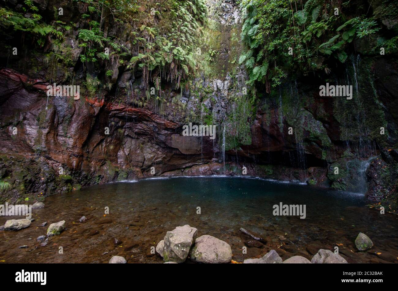 25 Fontes fällt am Ende der Levada das 25 Fontes. Madeira, Portugal Stockfoto