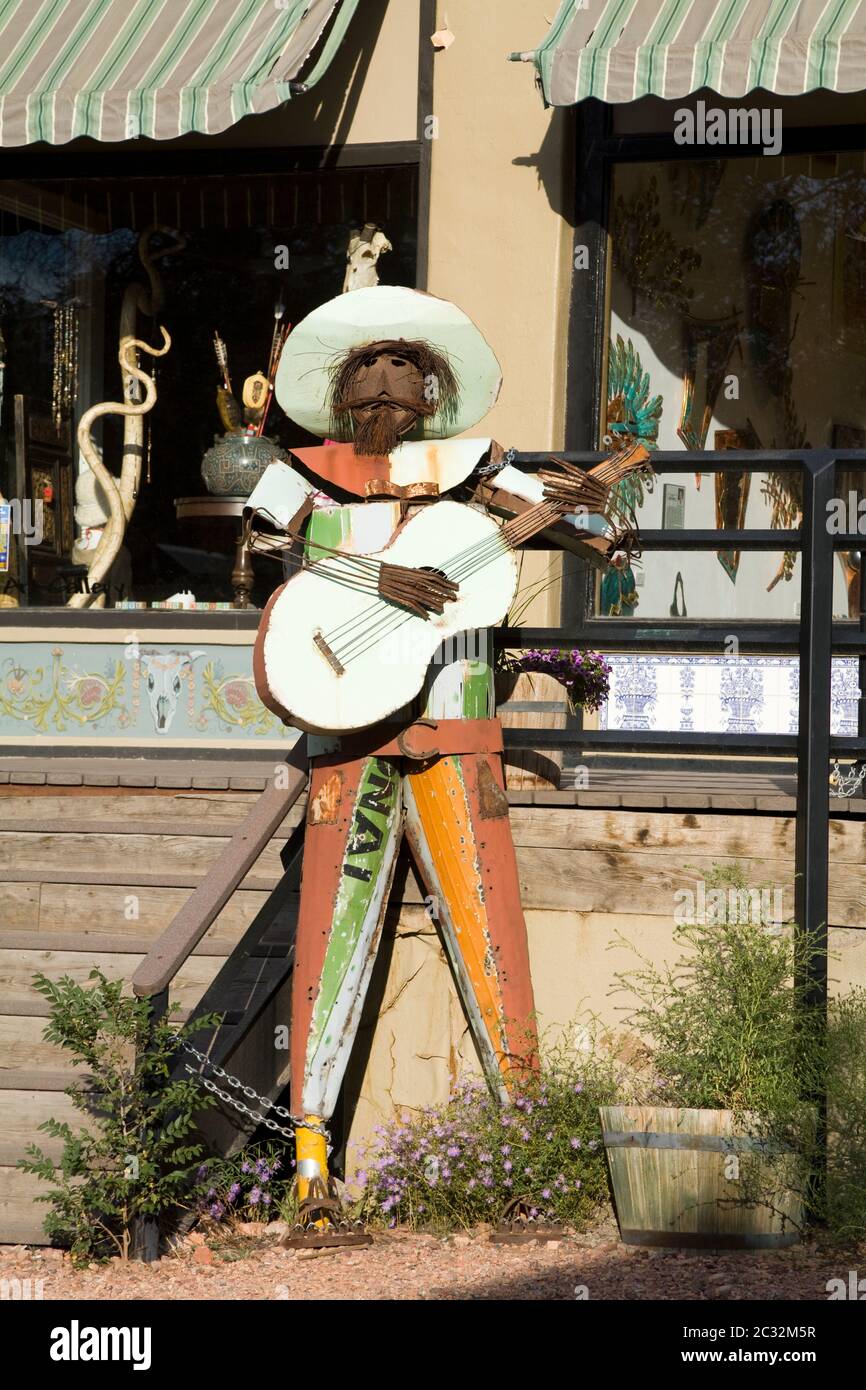 Tin Mariachi in der alten Bergbaustadt Madrid, New Mexico, USA Stockfoto