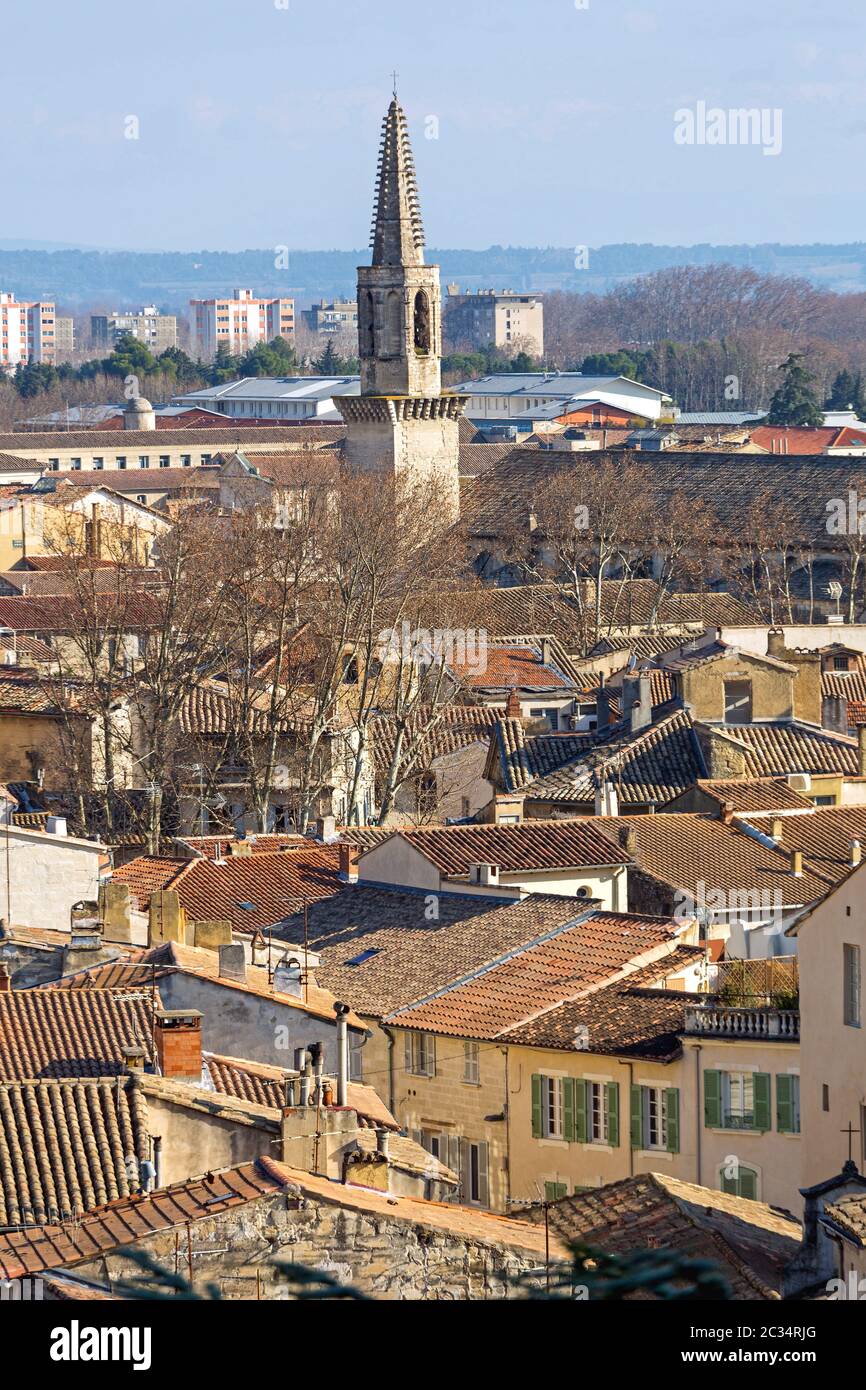 Kirchturm Wahrzeichen in Avignon Provence Frankreich Stockfoto