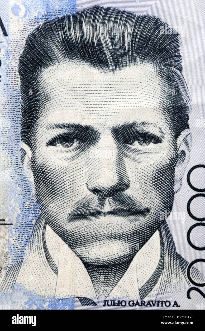 Porträt von Julio Garavito Armero auf kolumbianischer Banknote Stockfoto