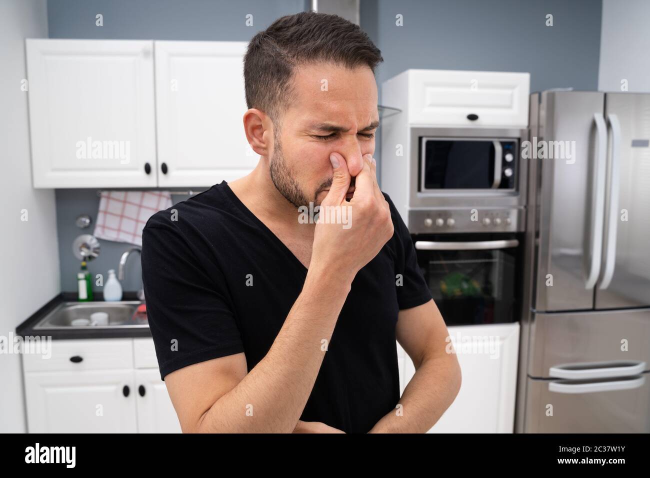 Schlechter Geruch Oder Geruch Im Küchenwaschbecken Im Haus Stockfoto