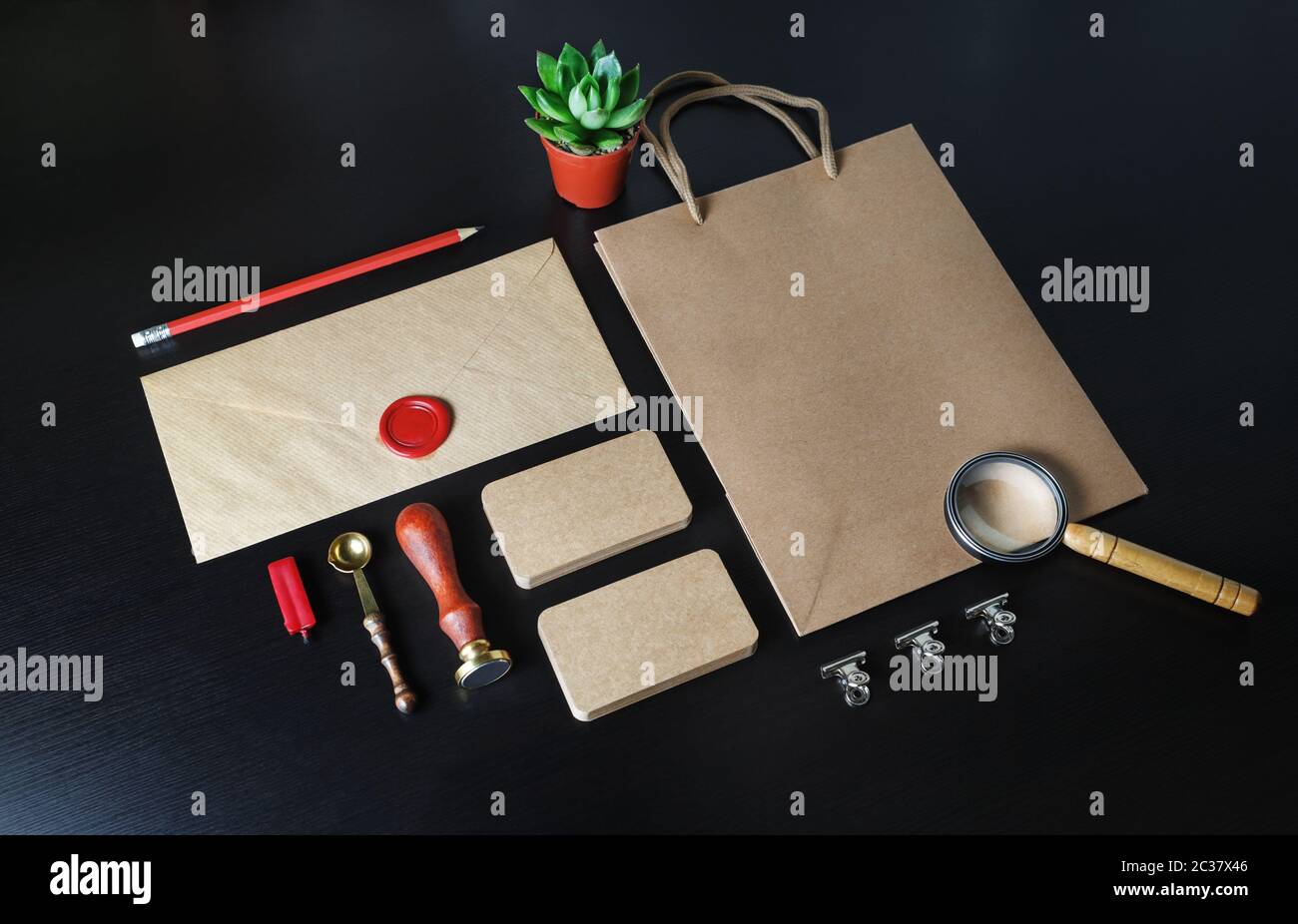 Schreibwaren mit Vintage-Branding Stockfoto