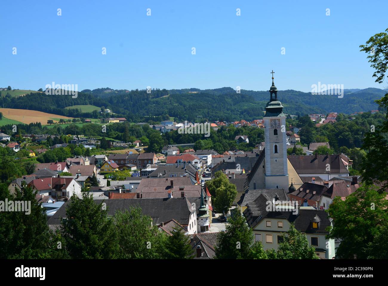 Blick auf die Stadt Grein Stockfoto