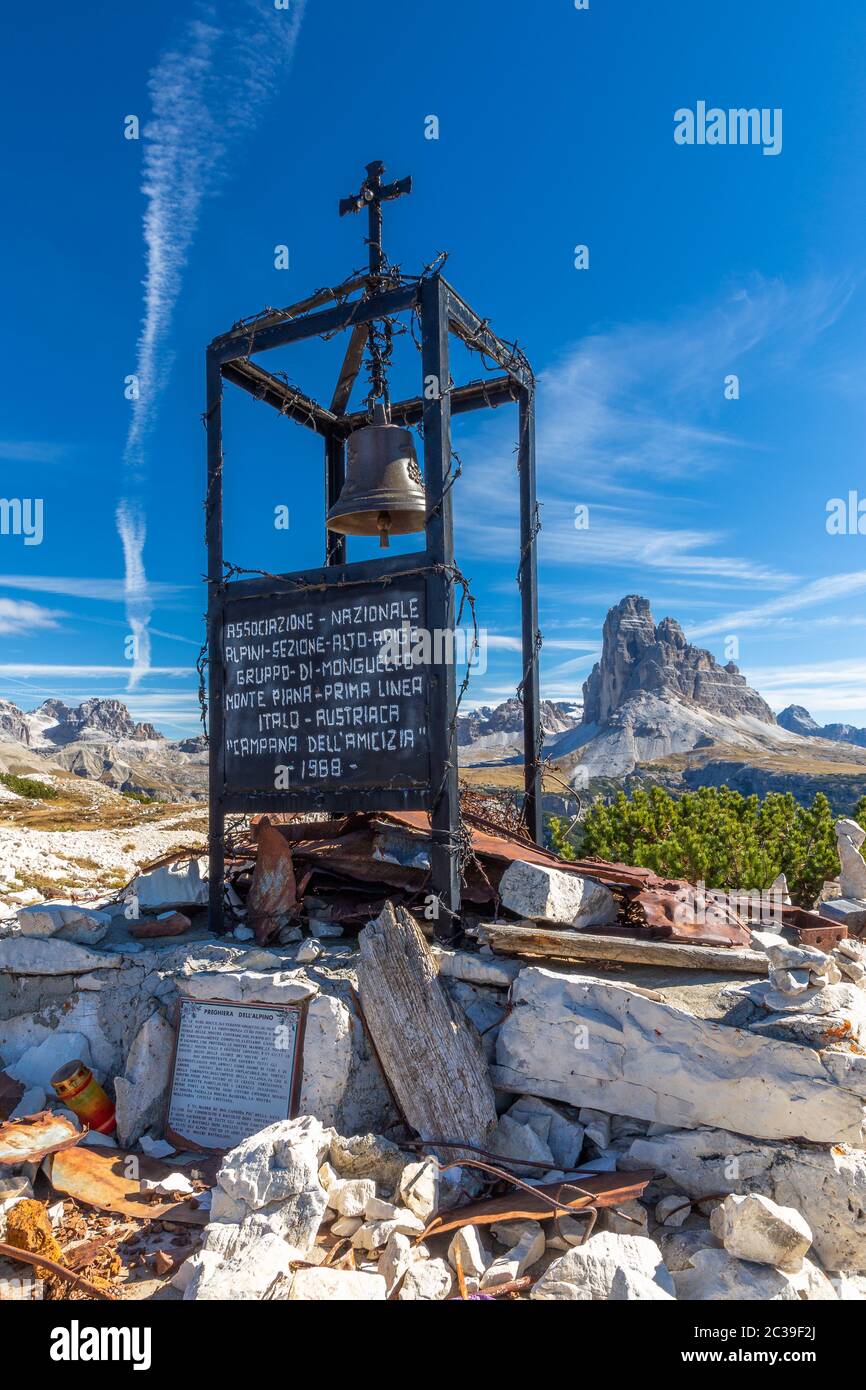 Kriegerdenkmal auf dem Monte Piana, Dolomiten Stockfoto