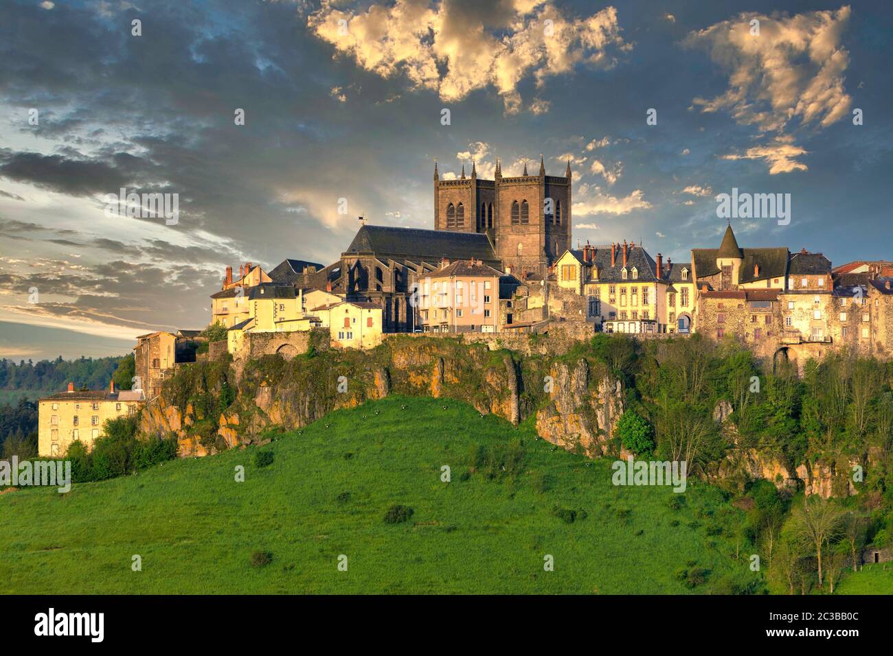 Stadt Saint-Flour. Cantal. Auvergne-Rhone-Alpes. Frankreich Stockfoto