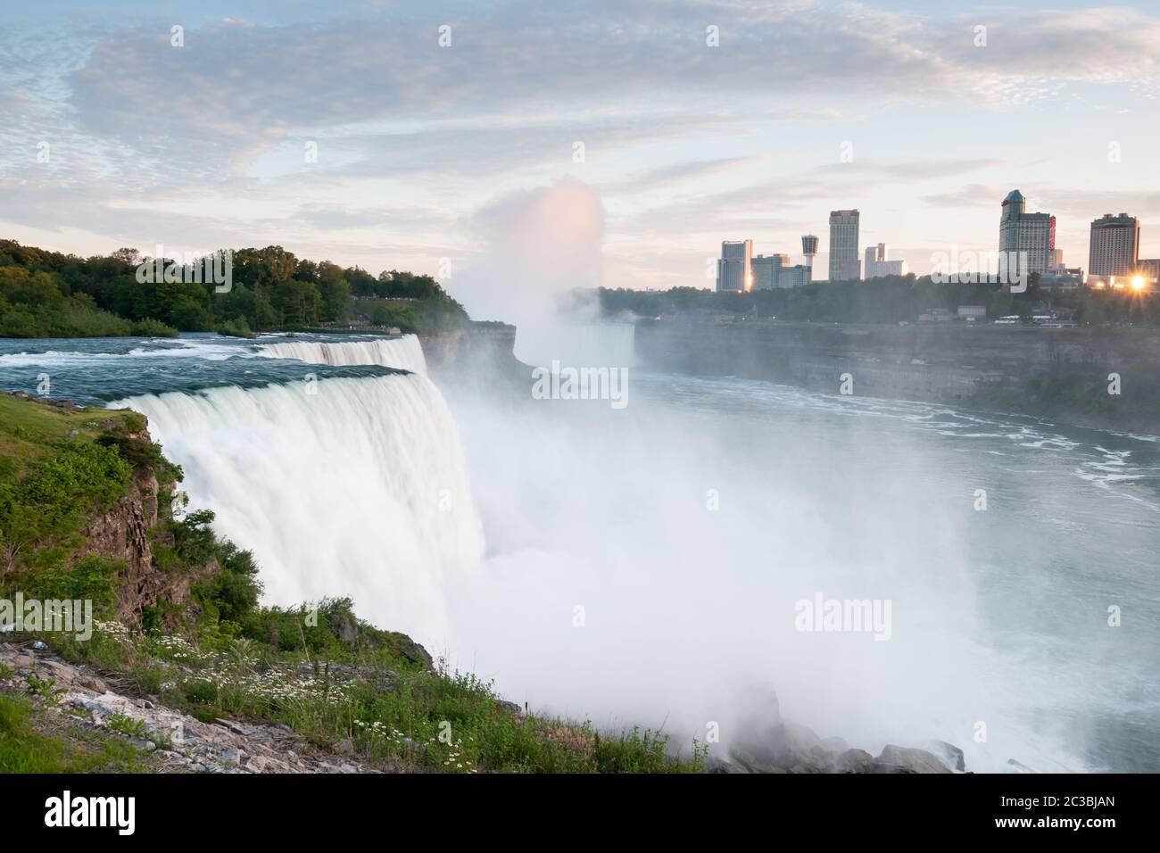 Niagarafälle, Grenze zwischen den USA und Kanada Stockfoto