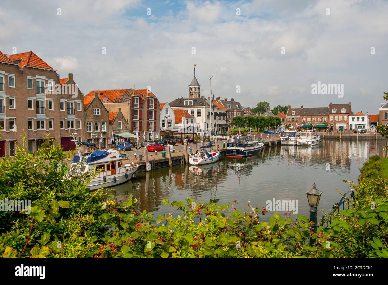 Blick auf Willemstad, eine historische Stadt in der niederländischen Provinz Nordbrabant, Niederlande. Stockfoto