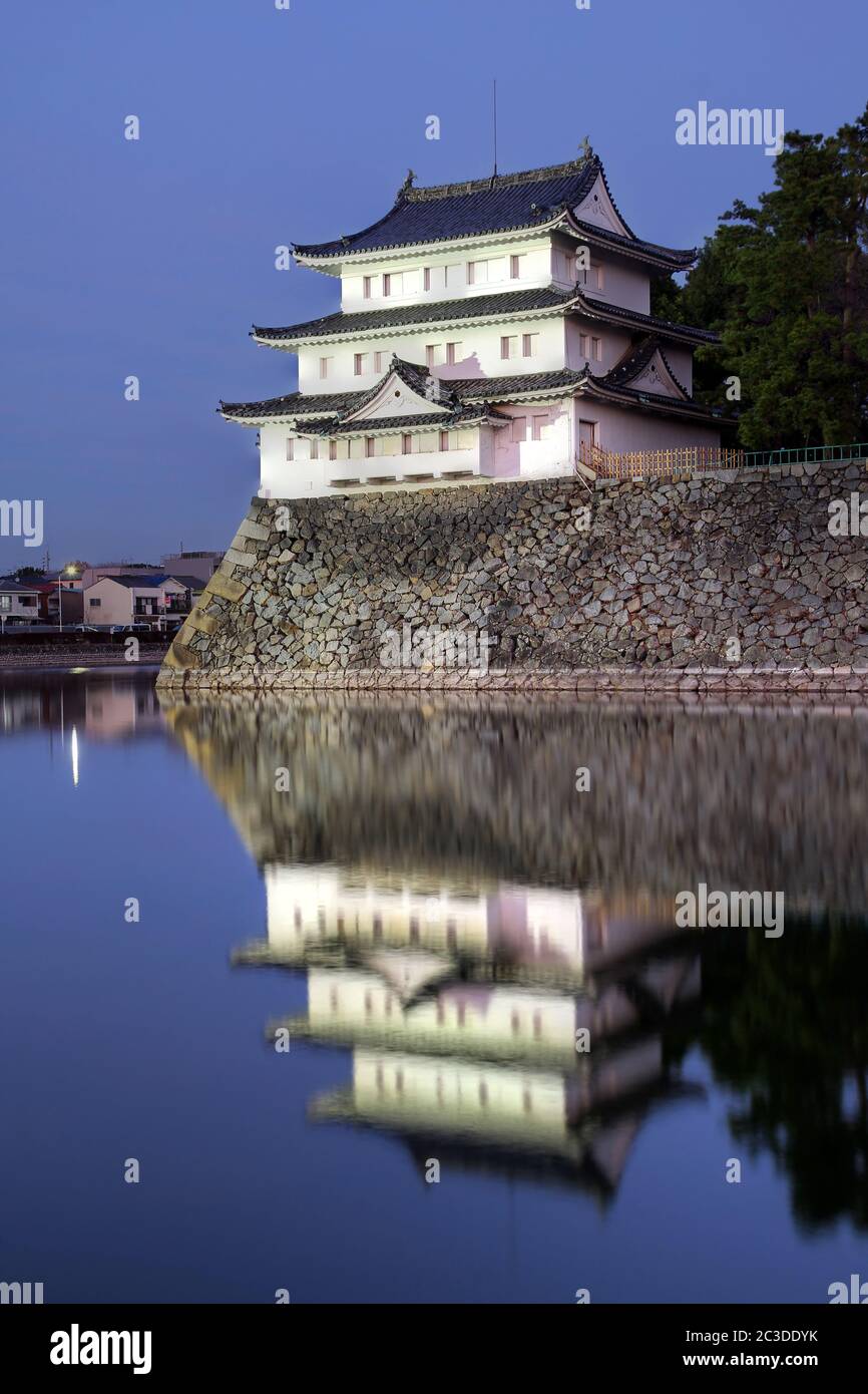 Nagoya Castle nordwestlichen Turm - Inui in Japan bei Nacht. Stockfoto