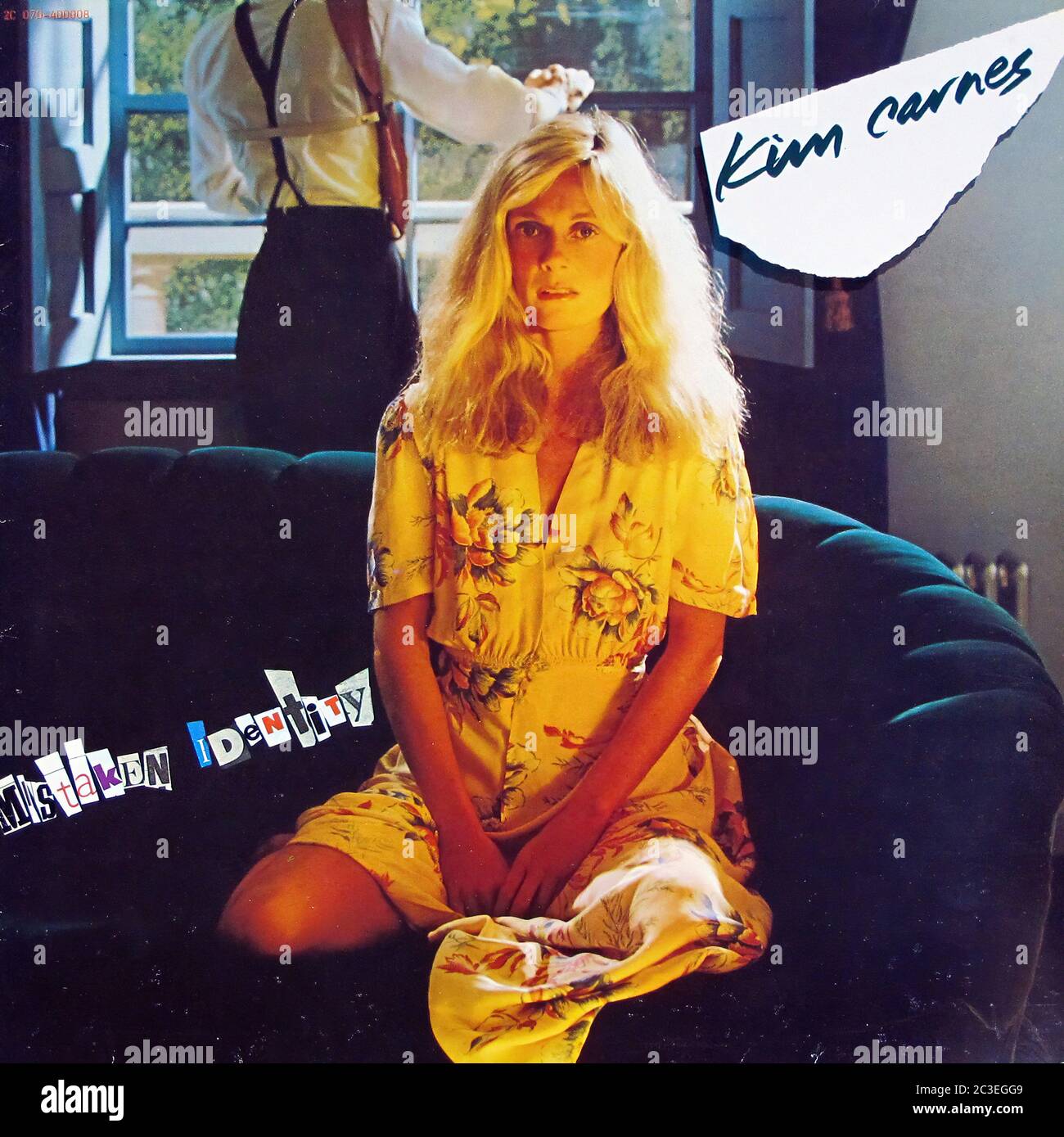 KIM CARNES IRRTÜMLICH IDENTITÄT ORIG CUSTOM SLEEVE - Vintage 12'' LP Vinyl Cover Stockfoto