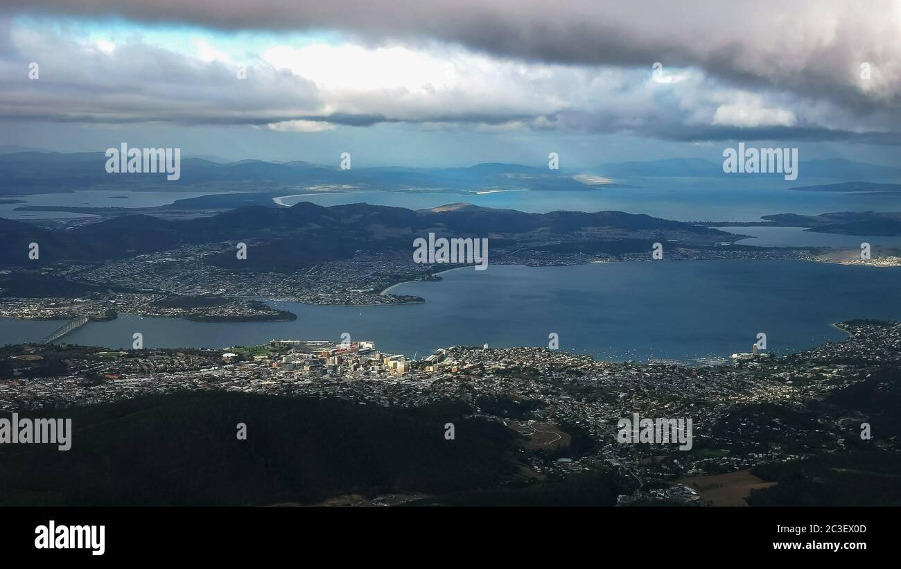 Stürmischen Nachmittag geschossen von Hobart aus Mt. Wellington Stockfoto