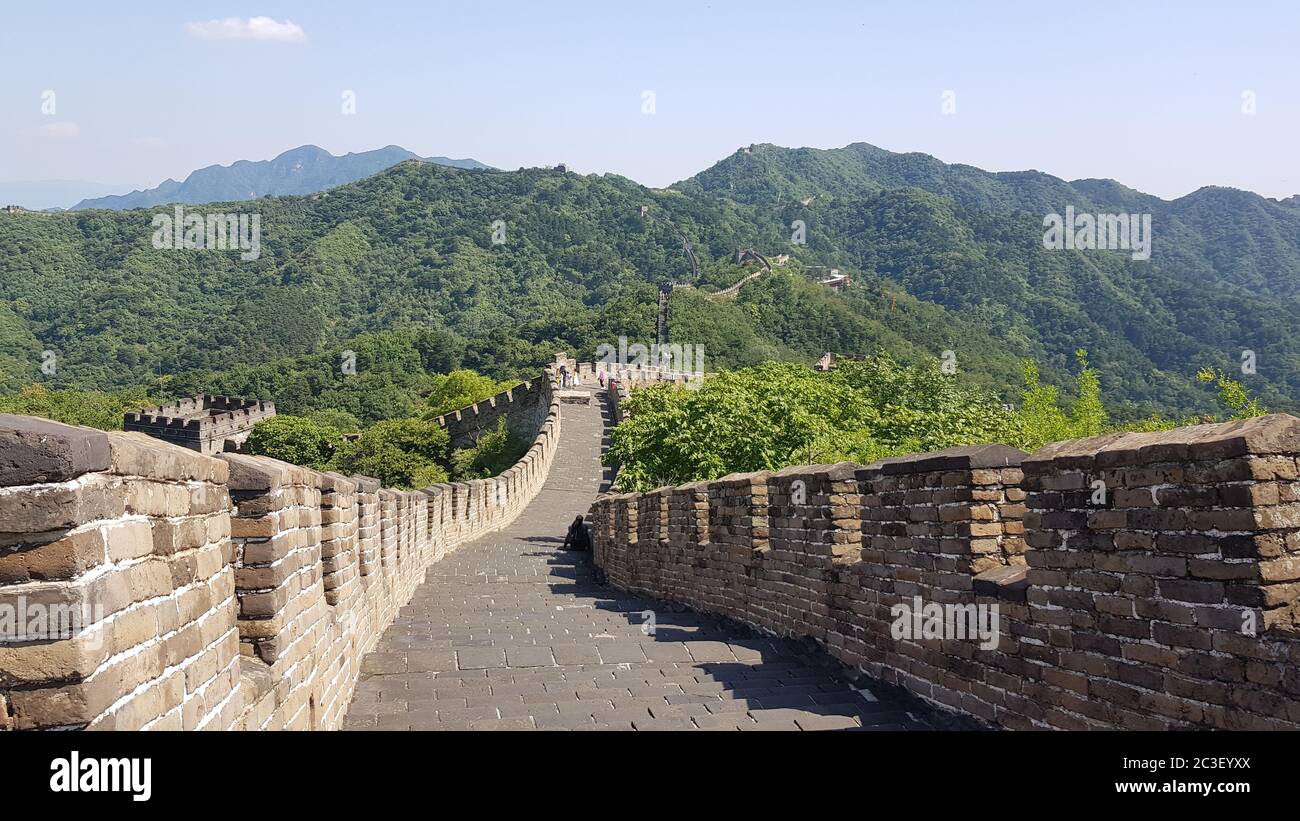 Die Chinesische Mauer in Mutianyu bei Peking. Stockfoto