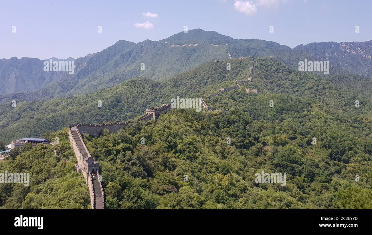 Die Chinesische Mauer in Mutianyu bei Peking. Stockfoto