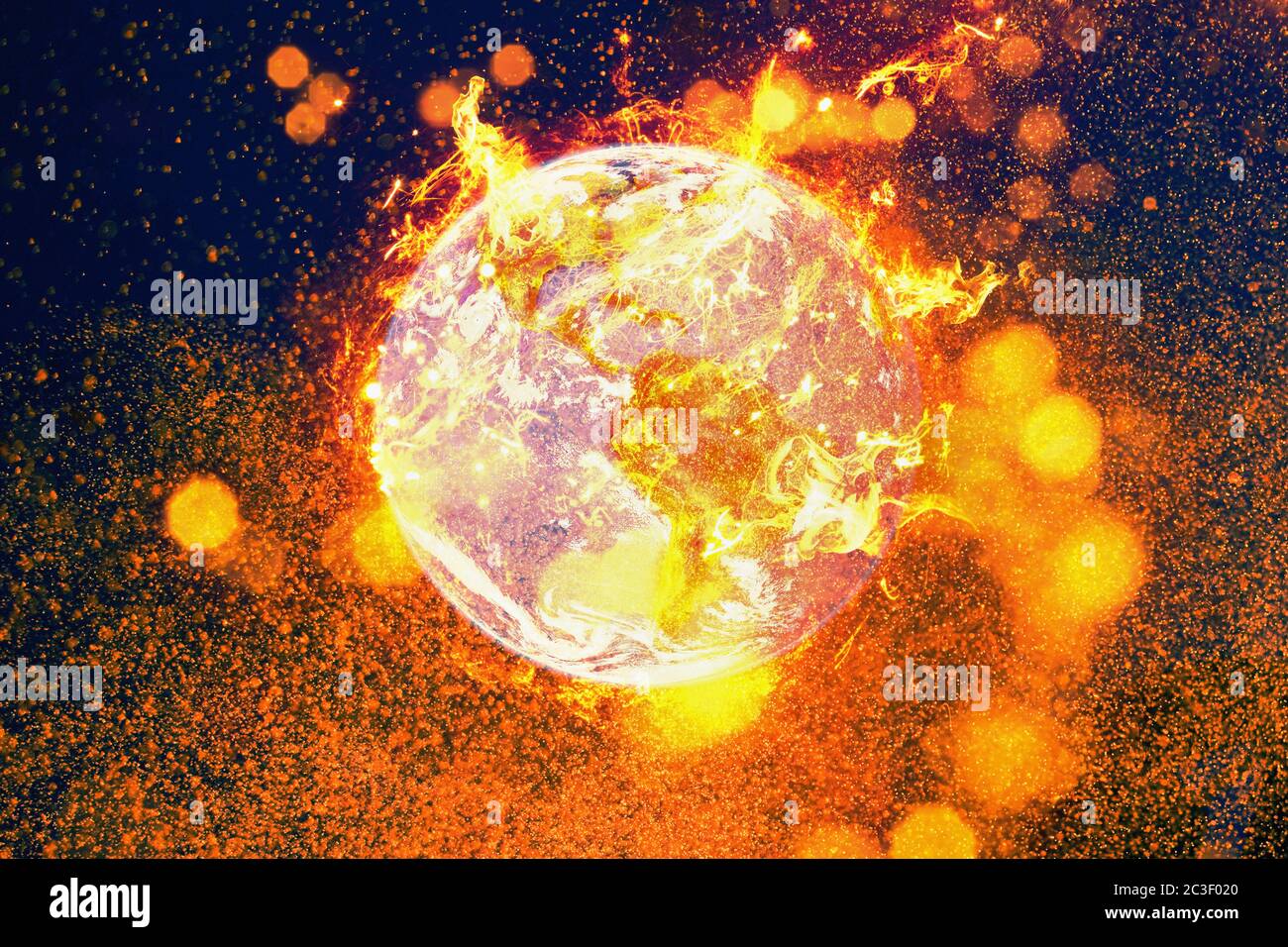 Brennender Planet Erde feuern Inferno. Konzept der globalen Erwärmung und der Umweltkatastrophe. Stockfoto