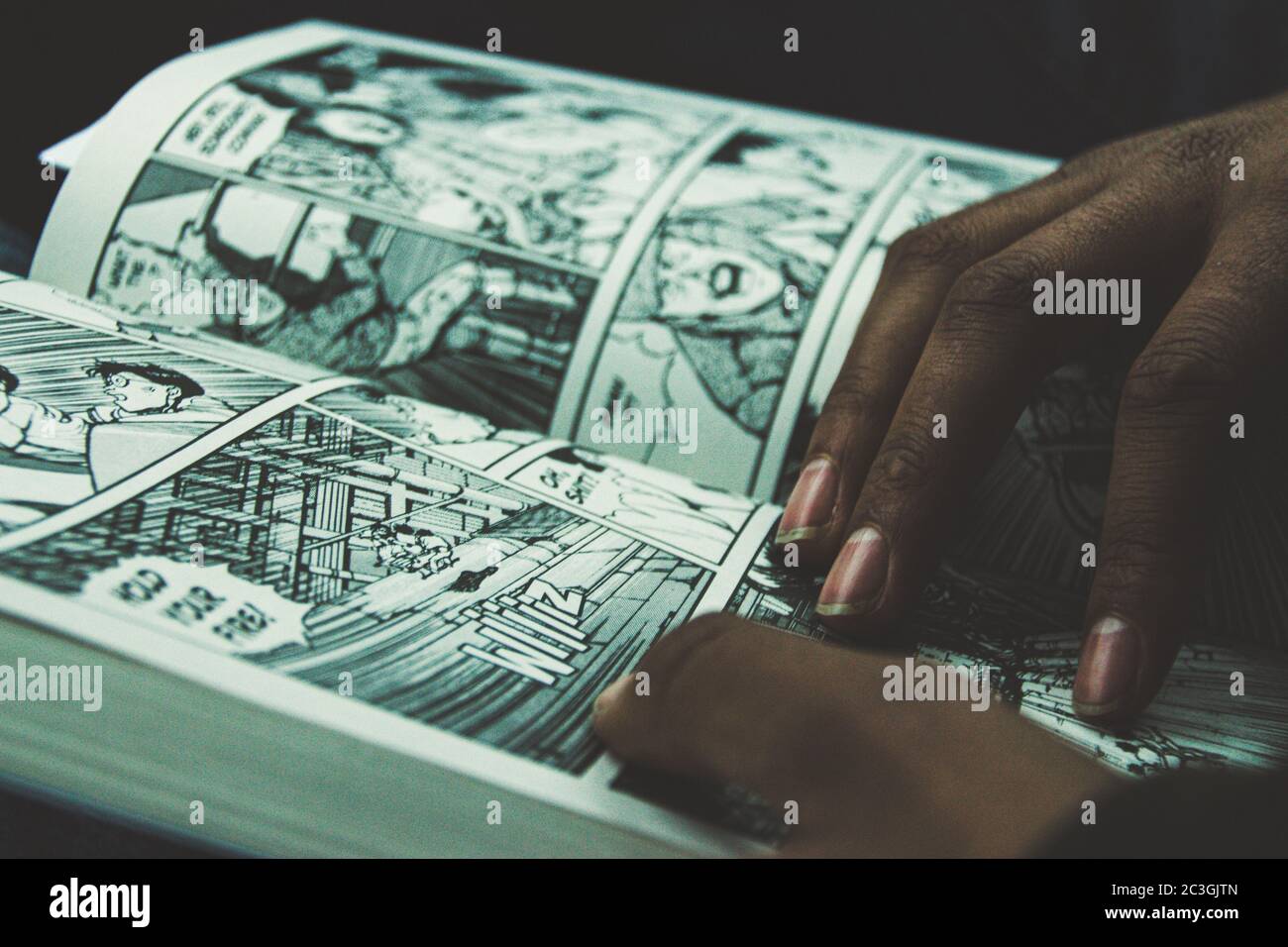 MADISON, USA - 15. März 2019: Lesung Akira eine japanische Graphic Novel Stockfoto