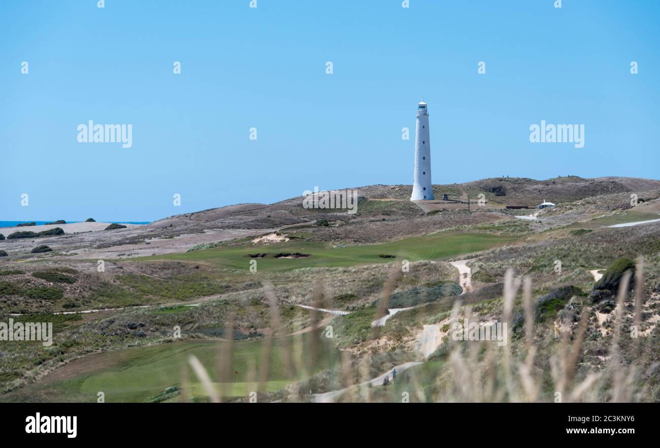 Der Cape Wickham Leuchtturm mit Blick auf die Goldverbindungen. King Island, Australien. Stockfoto