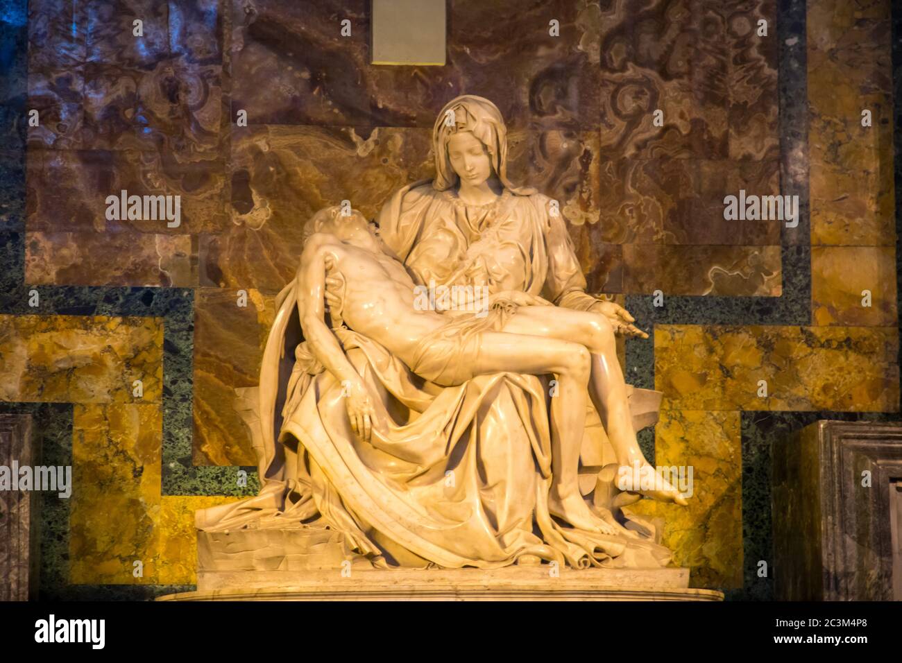 Michelangelos Skulptur Pieta im Petersdom im Vatikan Stockfoto