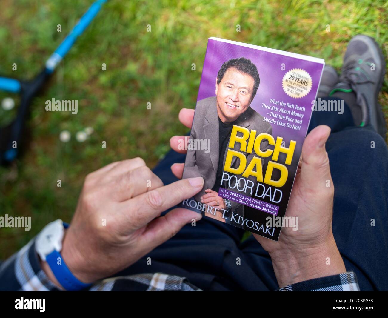 Reicher vater, armer vater Fotos und Bildmaterial in hoher Auflösung Alamy