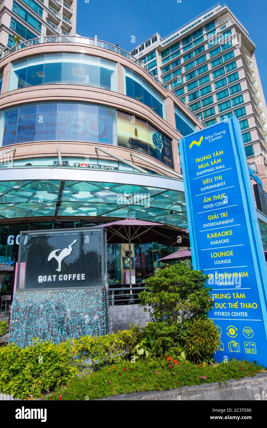 Nha Trang Center, Einkaufszentrum und Unterhaltungskomplex, Beach Road, Nha Trang, Vietnam, Asien Stockfoto