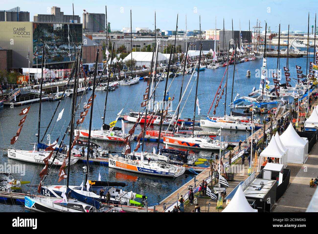 Le Havre (Normandie, Nordwestfrankreich), am 19. Oktober 2019. 14. Ausgabe des Transat Jacques Vabre. Segelboote am Kai Stockfoto