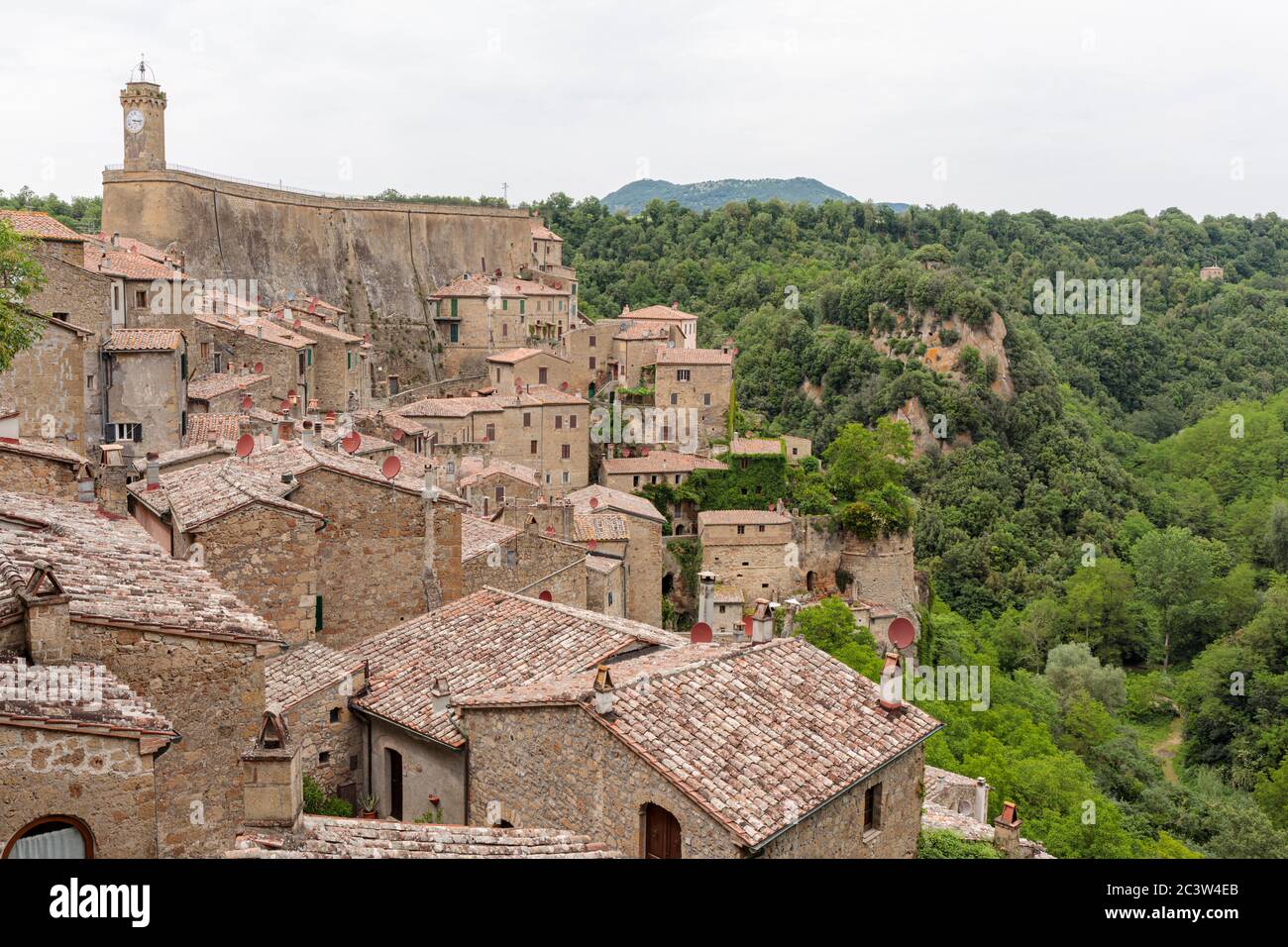 Orsini Schloss und die mittelalterliche Stadt Sorano, Toskana, Italien Stockfoto