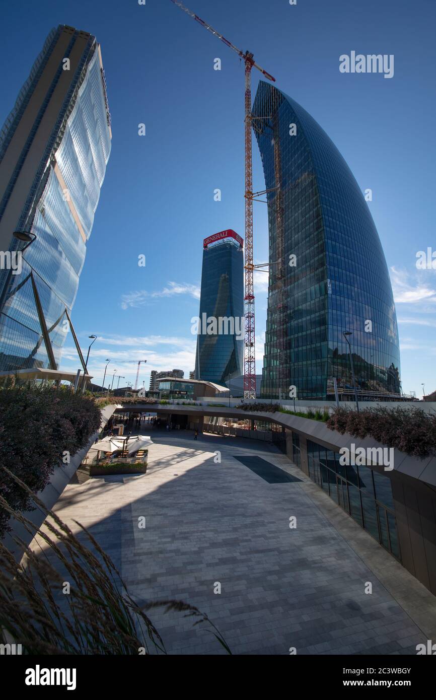 Ein schönes Foto der Wolkenkratzer von citylife bei Tag, Mailand, Italien Stockfoto