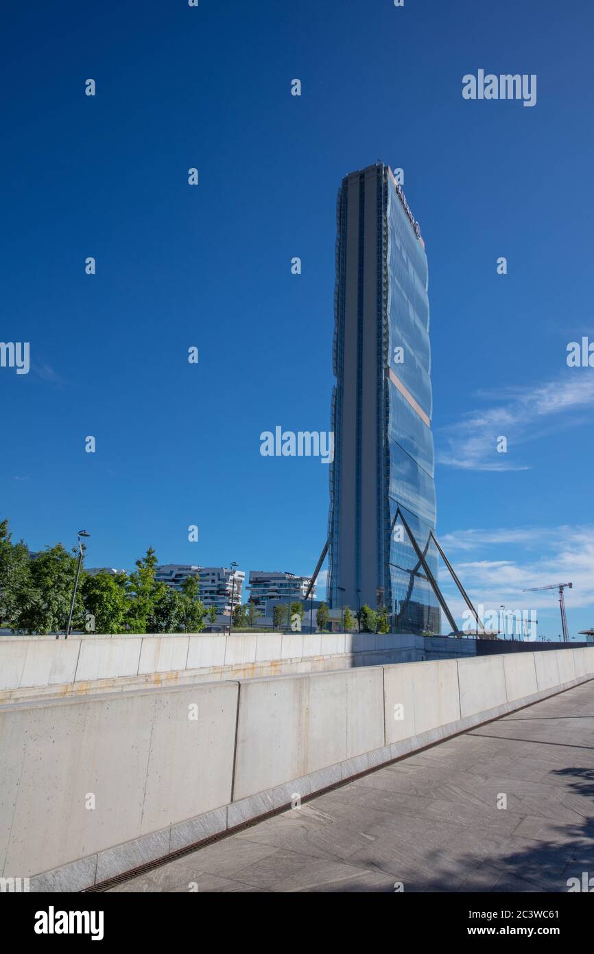Ein schönes Foto der Wolkenkratzer von citylife bei Tag, Mailand, Italien Stockfoto
