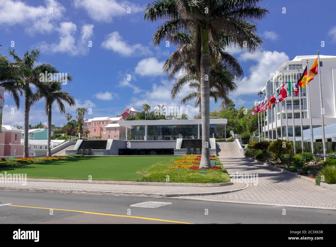 Bacardi Limited Macher Von Rum Modern Headquarter Hauptsitz Gebäude Auf Pitts Bay Road Hamilton Bermuda Stockfoto