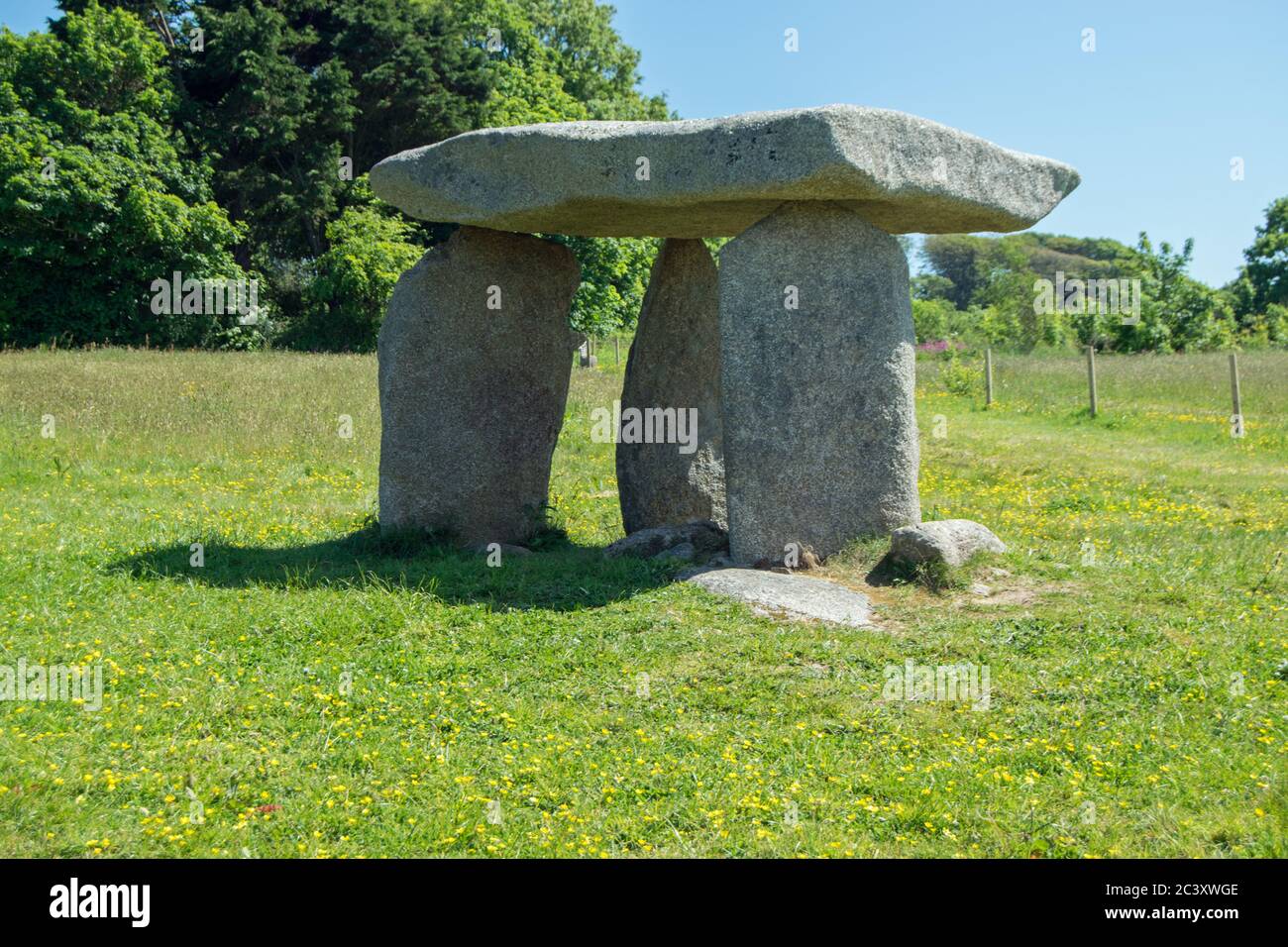 Carwynnen Quoit, Ancient Burial Chamber oder Dolmen, Cornwall, Großbritannien Stockfoto