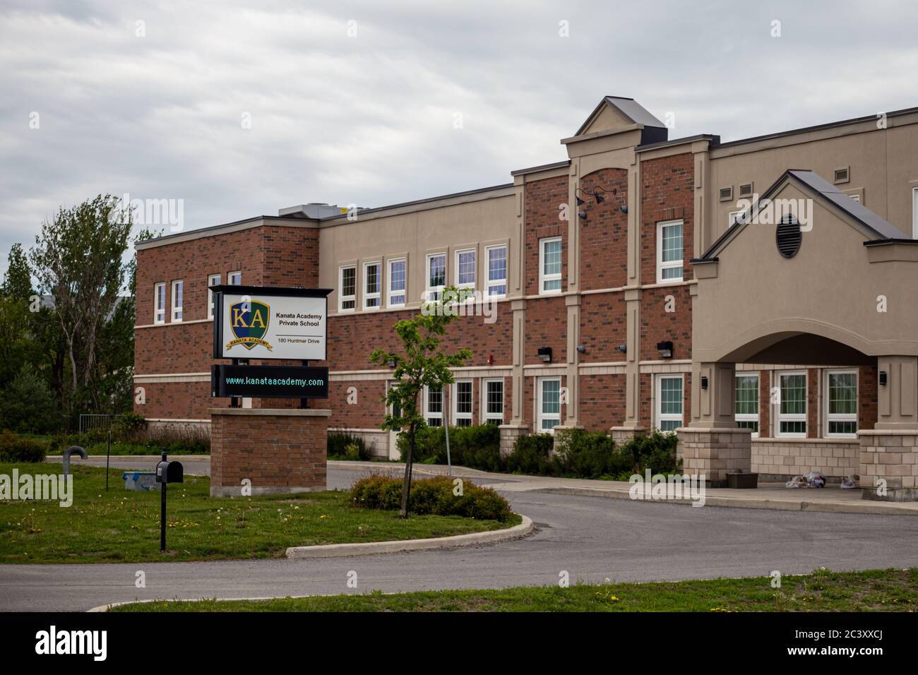 Kanata Academy Privatschule auf dem Huntmar Drive in Ottawa, Ontario, Kanada. Stockfoto