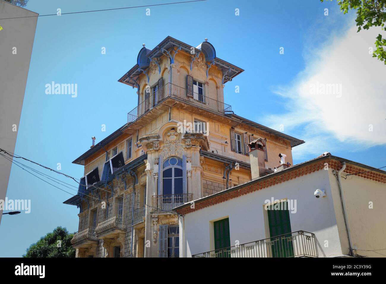 Vence, Frankreich. Villa Alexandrine vor der Restaurierung 2017. Stockfoto