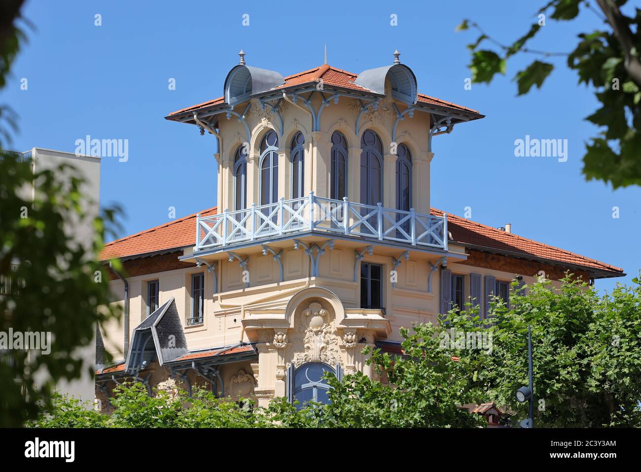 Vence, Frankreich. Villa Alexandrine und Gombrowicz Museum, renoviert im Jahr 2017. Stockfoto