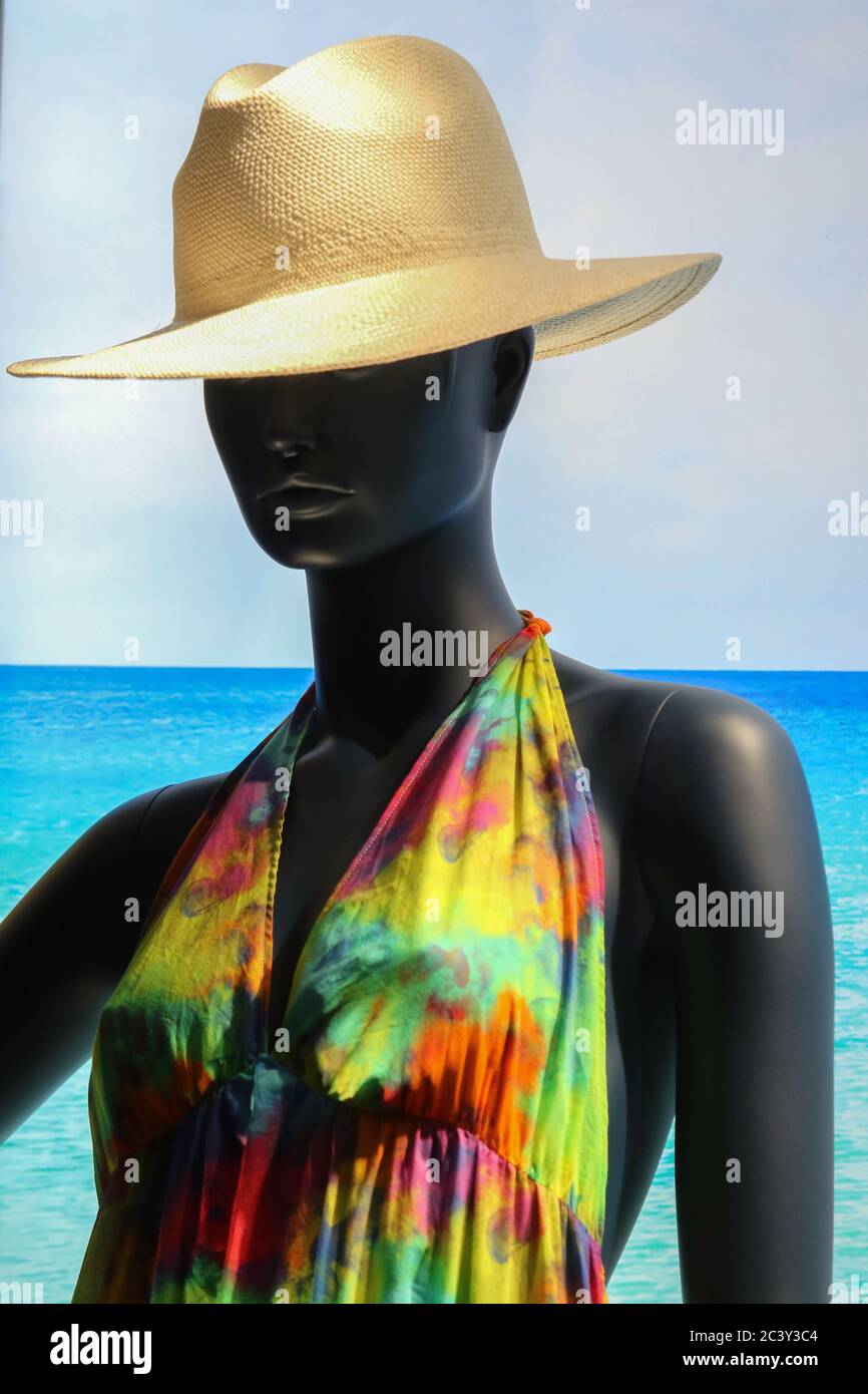 Mode 2020 Saint Tropez Frankreich Credit Ilona Barna Biphotonews Stockfotografie Alamy