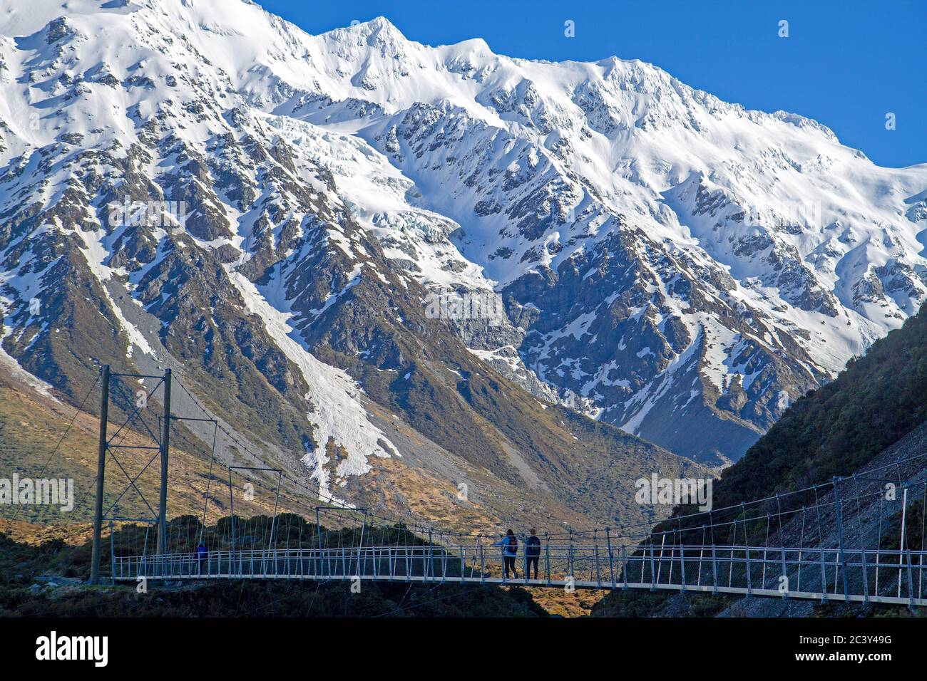 Hängebrücke auf dem Hooker Valley Track Stockfoto