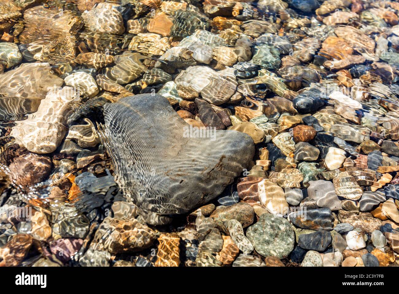 Herzförmiger Felsen im Big Wood River Stockfoto