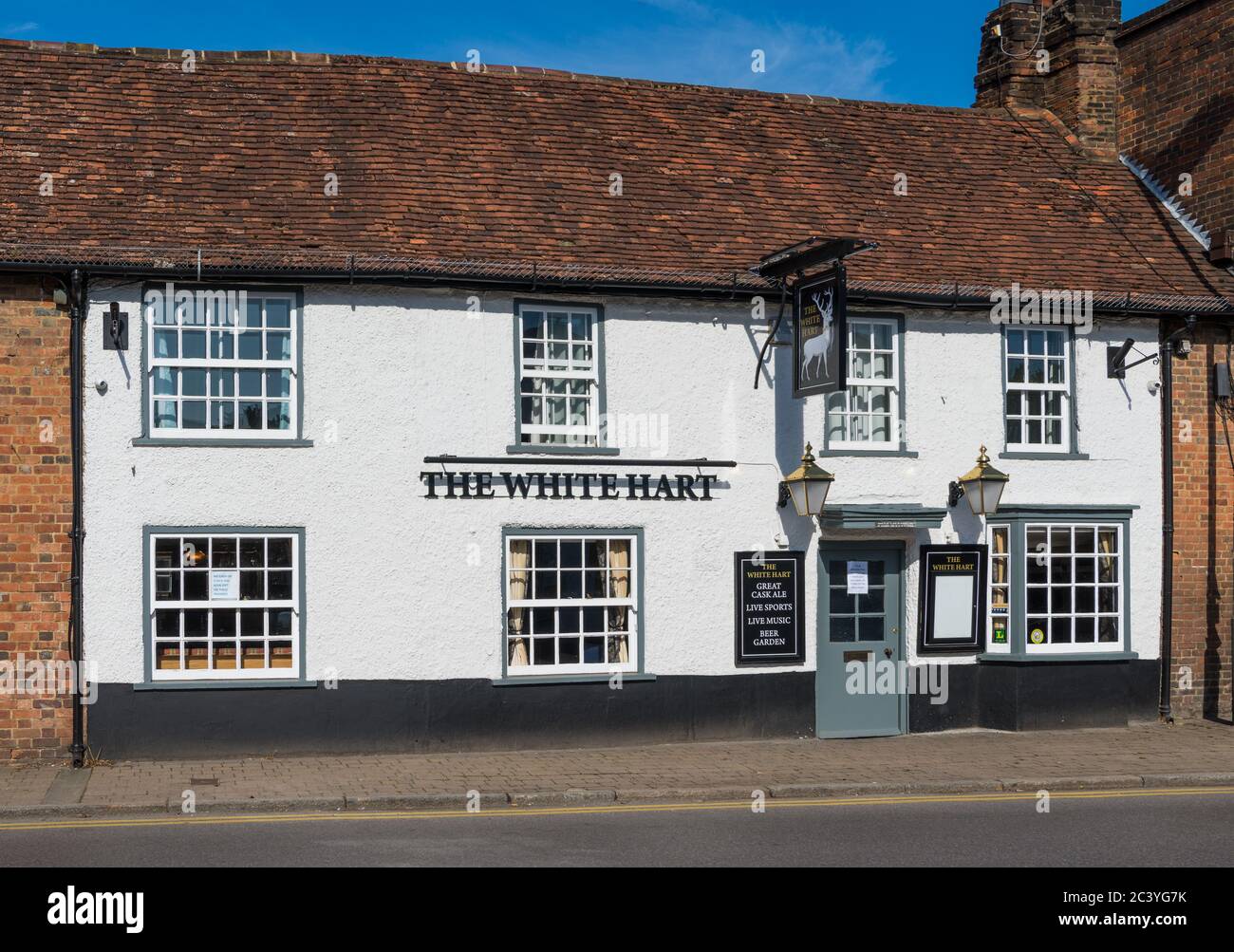 The White Hart Pub in High Street, Chalfont St. Peter, Buckinghamshire, England, Großbritannien Stockfoto